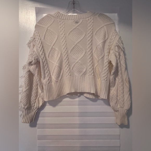 Habitual Girls Cable Sweater Size 10 (Also fits Women Size 0-2) - Picture 4 of 9